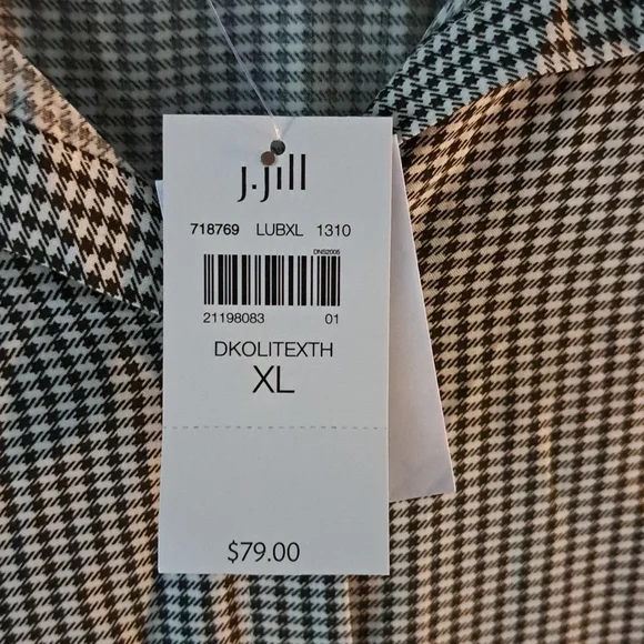 Black and white top from J.Jill - Picture 2 of 2